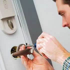 Neighborhood Locksmith Store Santa Fe Springs, CA 562-263-5452 - door-unlock