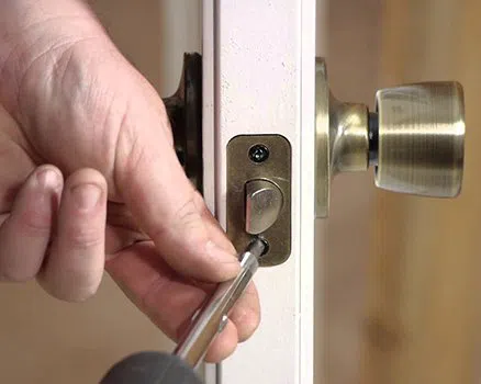 Neighborhood Locksmith Store Santa Fe Springs, CA 562-263-5452 - expert-locksmith